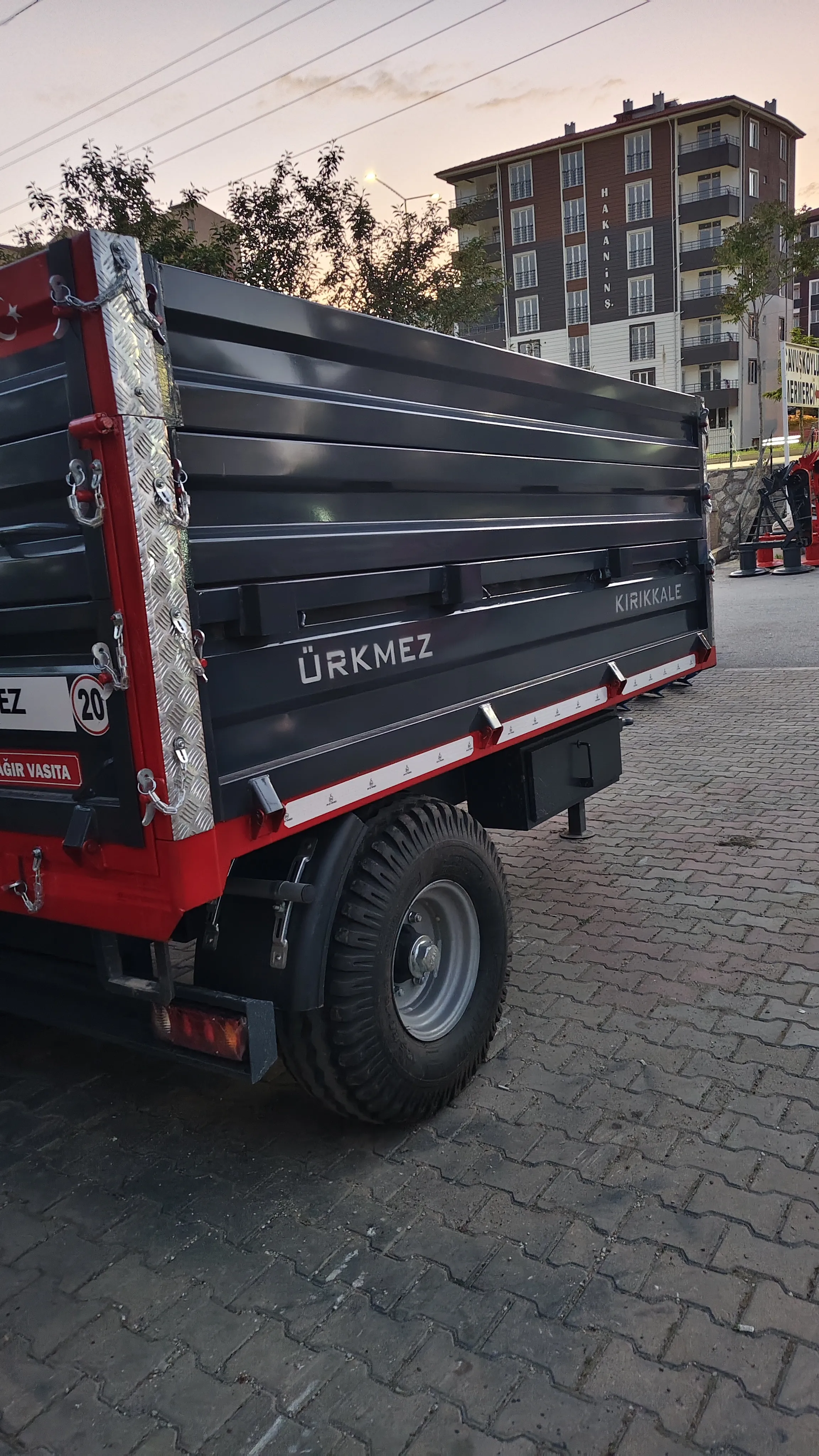 Sıfır 5 ve 7 TON RÖMORKLAR FUL PAKET Kredi kartı taksit ve Başak İmece Kartlar Geçerli