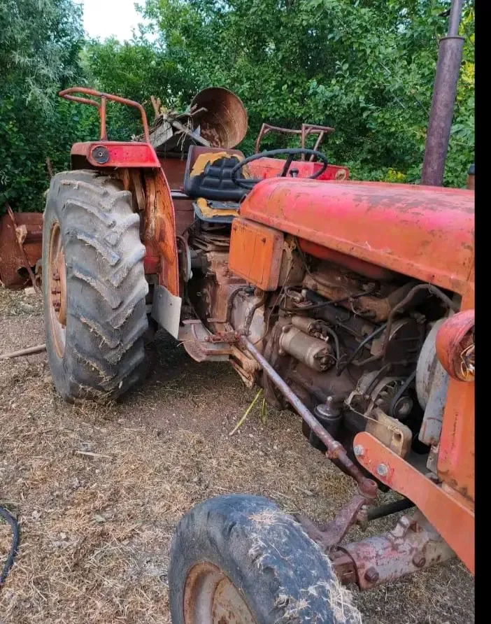 IMT 558